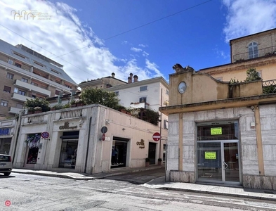 Negozio/Locale commerciale in Affitto in Via Antonio Gramsci 15 a San Benedetto del Tronto