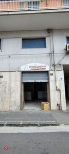 Negozio/Locale commerciale in Affitto in Via Eugenio Siciliano a Nocera Inferiore