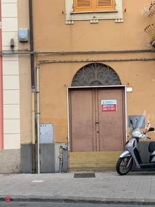 Negozio/Locale commerciale in Affitto in Via Piacenza a Chiavari