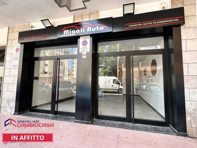 Negozio/Locale commerciale in Affitto in Via puglia 5 a Taranto