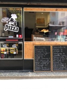 Pizzeria in in vendita da privato a Milano piazza Napoli, 11