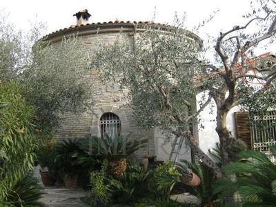 Esclusiva villa di 230 mq in vendita via ciabauda, Ventimiglia, Liguria