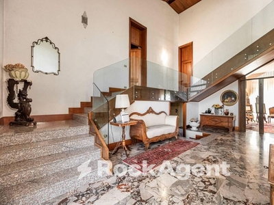 Prestigiosa villa di 400 mq in vendita Via Padre A. Menin, 12, Camisano Vicentino, Vicenza, Veneto
