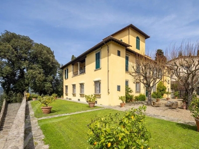 Esclusiva villa di 1200 mq in vendita Firenze, Italia
