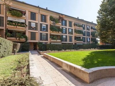 Prestigioso appartamento di 130 m² in affitto Via Porta Lodi, 2, Monza, Lombardia