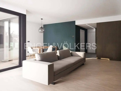Prestigioso appartamento di 178 m² in vendita Via Sondrio, Lecco, Lombardia