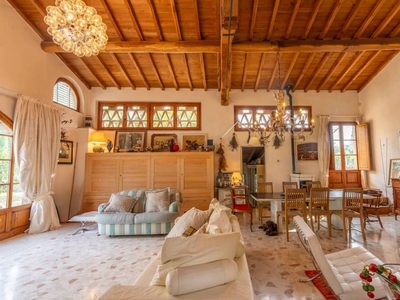 Prestigioso appartamento di 237 m² in vendita località Pastine, Tavarnelle Val di Pesa, Toscana