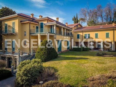 Prestigioso appartamento di 444 m² in vendita Eupilio, Lombardia