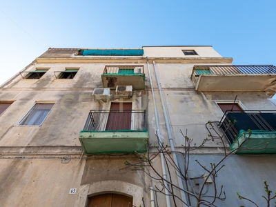 Quadrilocale in Vendita a Catania, 65'000€, 130 m²