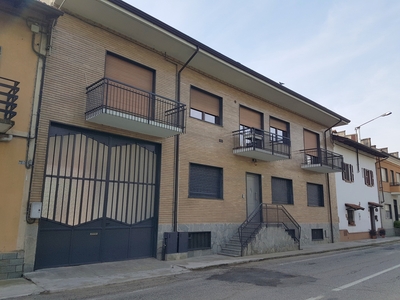 Trilocale in affitto in via caluso, Foglizzo