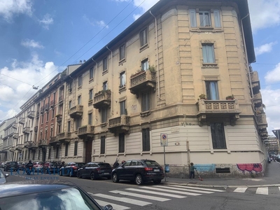 Trilocale in Vendita a Milano, zona P.zza V Giornate, 540'000€, 91 m²