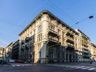Ufficio in vendita a Milano via Giosuè Carducci