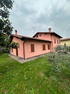 Villa in Affitto in Via Aldo Moro 2 a Lomagna