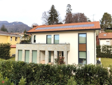 Villa in Affitto in Via Po a Varese