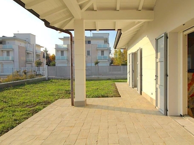 Villa in vendita 3 Stanze da letto a Reggio Nell'emilia