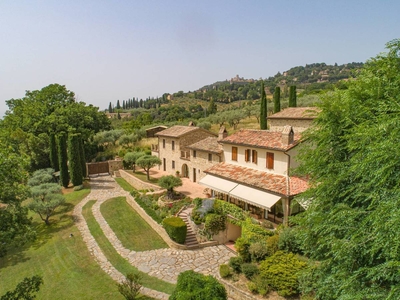 Villa in vendita 4 Stanze da letto a Assisi