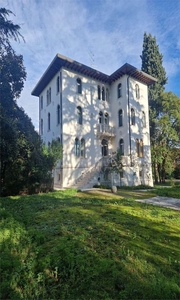 Villa in vendita 4 Stanze da letto a Caneva