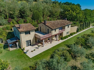 Villa in vendita 5 Stanze da letto a Assisi