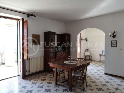 Villa in vendita 5 Stanze da letto a Barga