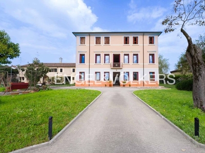 Villa in vendita Via Spinè, Oderzo, Treviso, Veneto