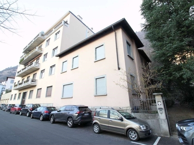 Casa Indipendente in vendita a Como via giuseppe gorio 11