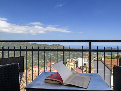 Casa vacanze 'Marilù' con vista mare, terrazza privata e Wi-Fi