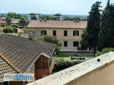 Appartamento arredato con terrazzo Acilia, vitinia, ostia antica, malafede, dragona delle borgate