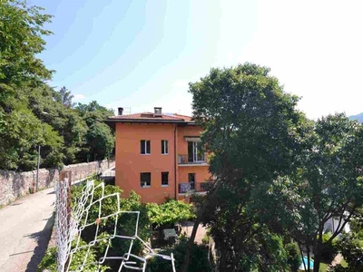 Appartamento in Vendita a Trento, 230'000€, 110 m²