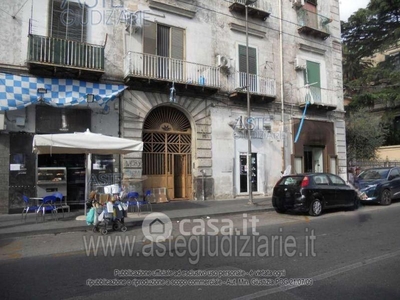 Appartamento in Vendita in Corso Secondigliano 473 a Napoli