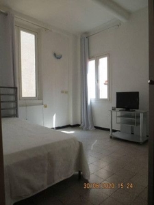 Appartamento in Vendita in Scalinata San Carlo 4 a Genova