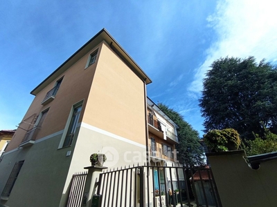 Appartamento in Vendita in Strada Comunale di Bertolla 72 a Torino