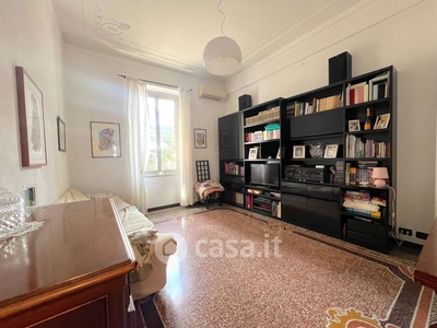 Appartamento in Vendita in Via Anton Giulio Barrili 8 a Genova
