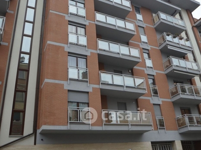 Appartamento in Vendita in Via Caprie a Torino