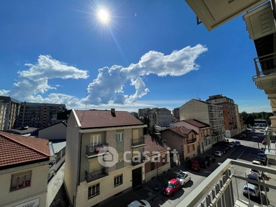 Appartamento in Vendita in Via Caraglio 134 a Torino