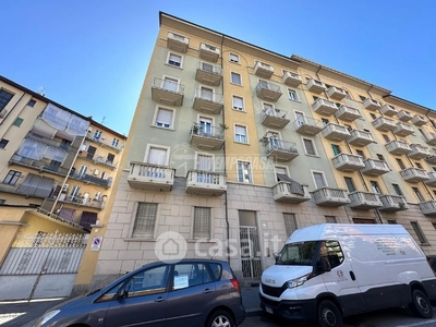 Appartamento in Vendita in Via Cardinal Massaia 17 a Torino
