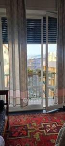 Appartamento in Vendita in Via Corsica a Genova