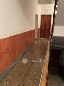 Appartamento in Vendita in Via Donghi 20 r a Genova