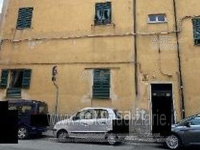 Appartamento in Vendita in Via Garello 6 a Genova