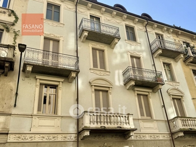 Appartamento in Vendita in Via Giovanni da Verazzano a Torino