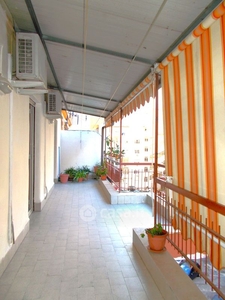 Appartamento in Vendita in Via Matteo Silvaggio 42 a Palermo