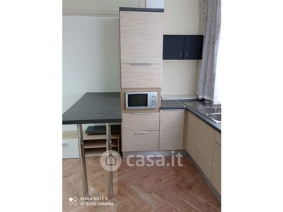 Appartamento in Vendita in Via Mendola 5 a Palermo