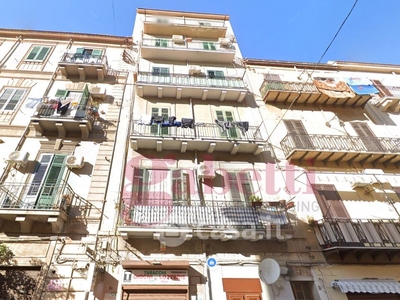 Appartamento in Vendita in Via Mendola a Palermo
