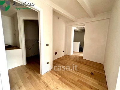 Appartamento in Vendita in Via Montebello 29 a Firenze