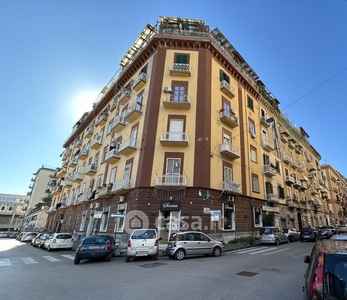 Appartamento in Vendita in Via padova a Napoli