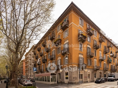 Appartamento in Vendita in Via Parma 61 a Torino