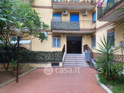 Appartamento in Vendita in Via Pico della Mirandola a Palermo