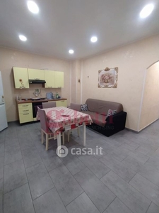 Appartamento in Vendita in Via Pietro Castelli a Palermo