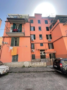 Appartamento in Vendita in Via Pollio Felice 9 a Napoli