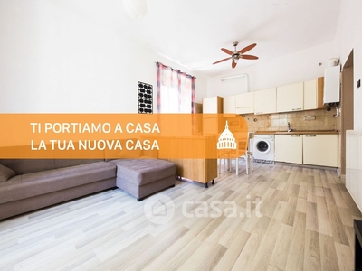 Appartamento in Vendita in Via Posalunga 67 a Genova