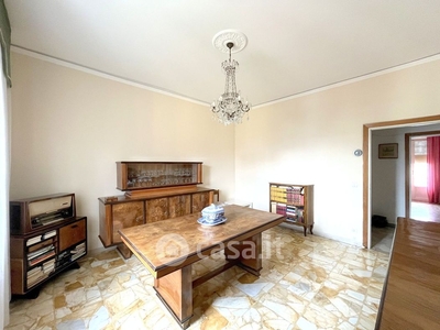 Appartamento in Vendita in Via Quintino Sella a Firenze